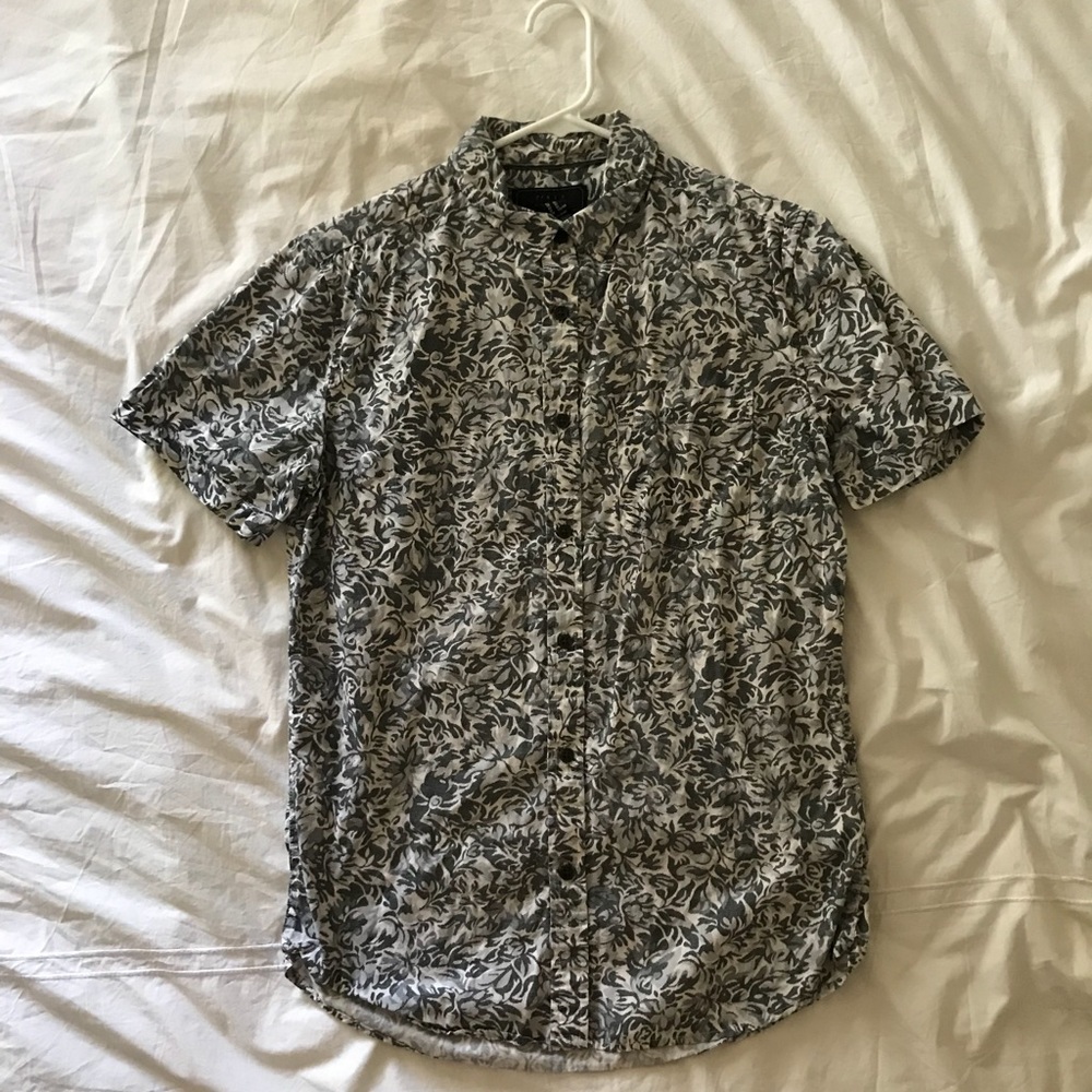 Button up shirt.